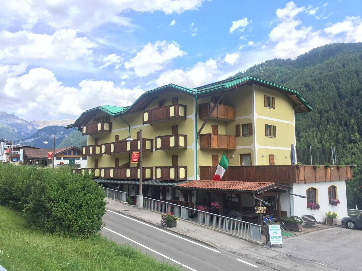 Hotel Tosa Мадонна-ди-Кампильо Экстерьер фото